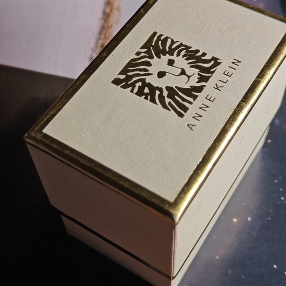 Anne Klein Gold-Tone 3-Pc. Set Crystal Bangle Bracelets NIB - Picture 6 of 6